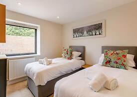 Buck Cottage, Disabled Adapted 3 bed hot tub Pets