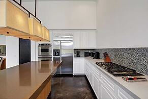 Legends by Avantstay Stunning Golf Villa Featuring Spa, Pool & Fire-pi