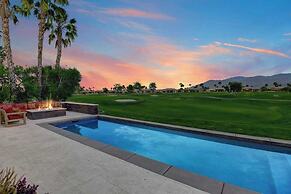 Legends by Avantstay Stunning Golf Villa Featuring Spa, Pool & Fire-pi