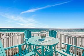 Weekender by Avantstay Gorgeous Beach Front Home w/ Ocean View