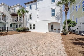 Vitamin Sea by Avantstayminutes From the Beach!