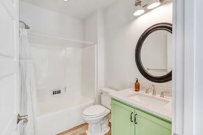 Vitamin Sea by Avantstayminutes From the Beach!