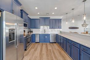 Vitamin Sea by Avantstayminutes From the Beach!