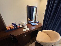 Sandals Camellia Hotel