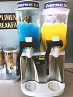 Blue Way Inn & Suites By Jasper Houston