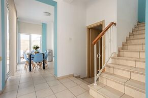 Villa Vitamin Blue in Pernera