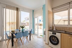 Villa Vitamin Blue in Pernera