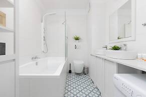 Apartment Sierakowskiego by Renters