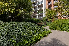 Apartment Sierakowskiego by Renters