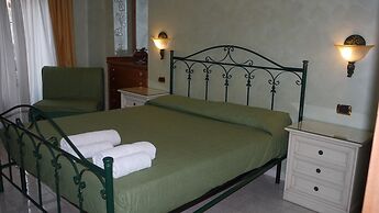 Charming Roma Apartment With 3 Bedrooms