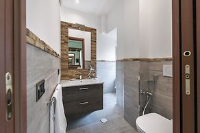 Charming Roma Apartment With 3 Bedrooms
