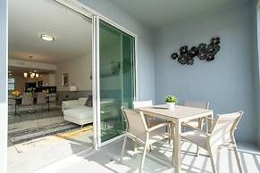 Luxurious 2 Bd Close to Disney @ Storey Lake 204 3131