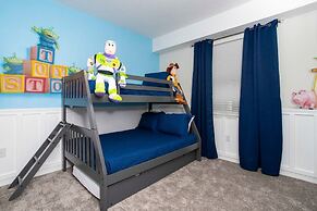 Luxurious 2 Bd Close to Disney @ Storey Lake 204 3131