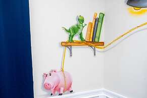 Luxurious 2 Bd Close to Disney @ Storey Lake 204 3131