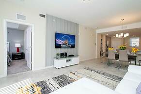 Luxurious 2 Bd Close to Disney @ Storey Lake 204 3131