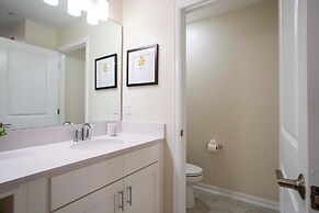 Luxurious 2 Bd Close to Disney @ Storey Lake 204 3131