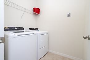 Gorgeous 5Bd w/ Pool & Jacuzzi @ Solterra Resort 6071