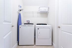 Luxurious 5Bd Single Family w Pool&Jacuzzi @Encore Resort 7432