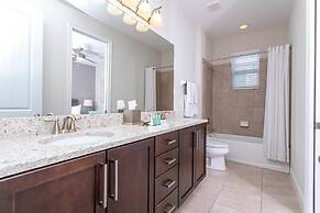 Luxurious 5Bd Single Family w Pool&Jacuzzi @Encore Resort 7432