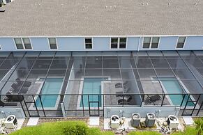 Splendid 5 Bd w/ Screened Pateo & Pool @ Windsor Westside 8921