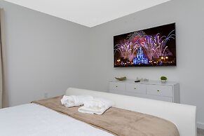 Joyful 8Bd Single Family w Pool @Champions Gate 9262