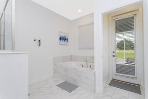 Joyful 8Bd Single Family w Pool @Champions Gate 9262