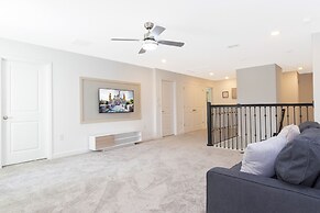 Joyful 8Bd Single Family w Pool @Champions Gate 9262