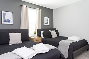 Joyful 8Bd Single Family w Pool @Champions Gate 9262