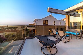 Sutivan Luxury Apartments