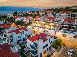 Sutivan Luxury Apartments