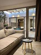 Sutivan Luxury Apartments