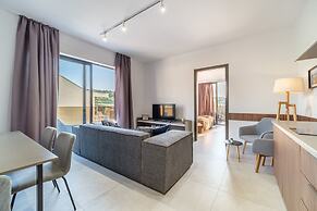 Sutivan Luxury Apartments