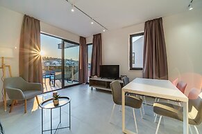 Sutivan Luxury Apartments