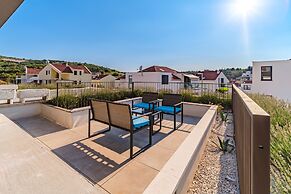 Sutivan Luxury Apartments