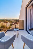 Sutivan Luxury Apartments