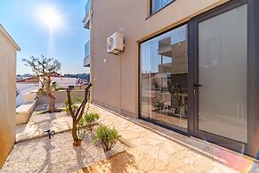 Sutivan Luxury Apartments