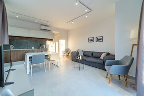 Sutivan Luxury Apartments