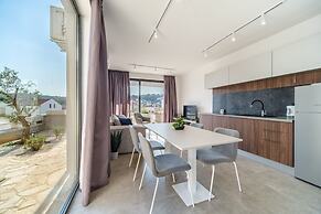 Sutivan Luxury Apartments