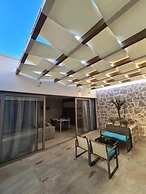 Sutivan Luxury Apartments