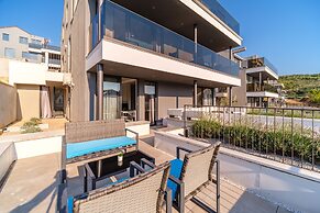 Sutivan Luxury Apartments