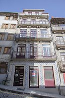 Liiiving in Porto - Ribeira Vintage View