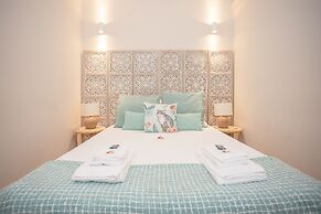 Liiiving in - Ribeira Secret Apartment