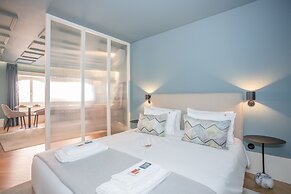 Liiiving - Ribeira Design Apartment