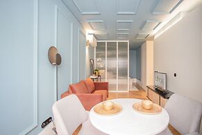 Liiiving - Ribeira Design Apartment