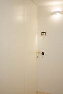 Liiiving - Ribeira Design Apartment