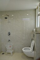 Sheerha Royal Residency