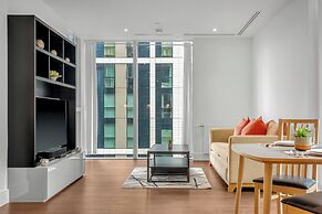 Stunning Serviced Apartment-Canary Wharf