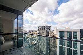 Stunning Serviced Apartment-Canary Wharf