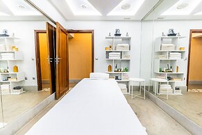 One hotel Casablanca