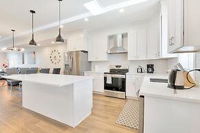 New 16 Ppl Townhouses in Winsdor